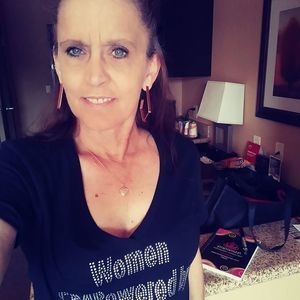 Meet your Posher, Tina